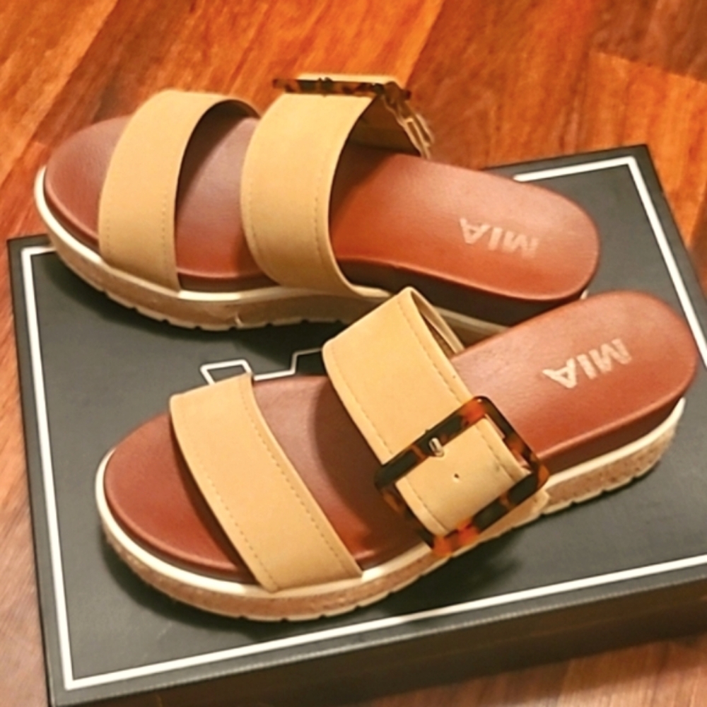 MIA Raisa sandals 6